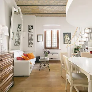 Leopardo 28 - Loft In Trastevere Roma