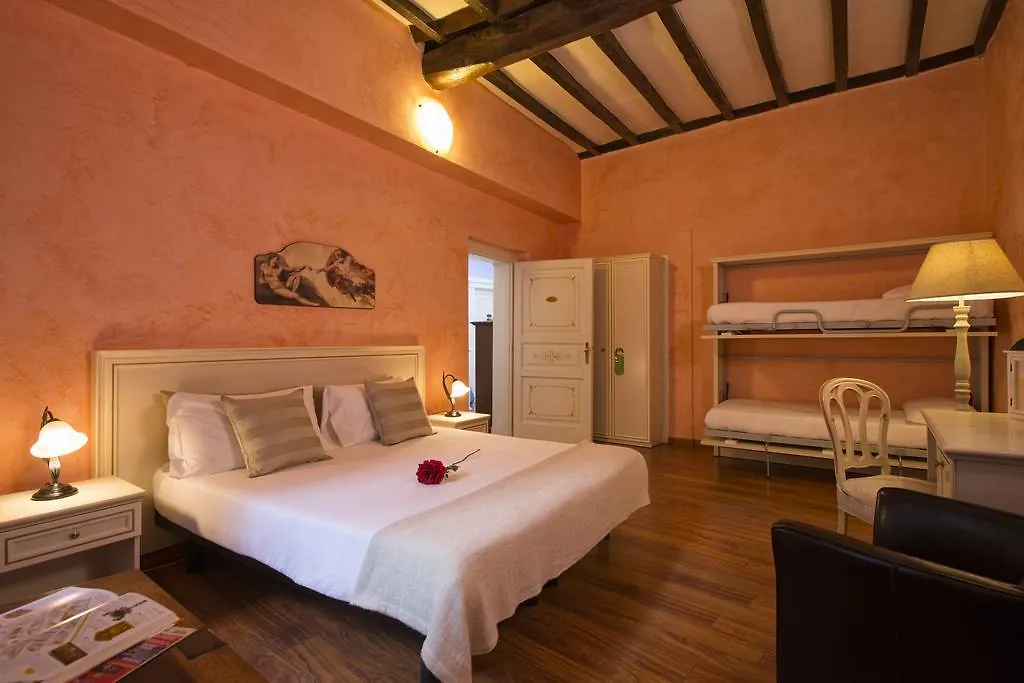 Navona Tower Relais Hotel Roma 2*,