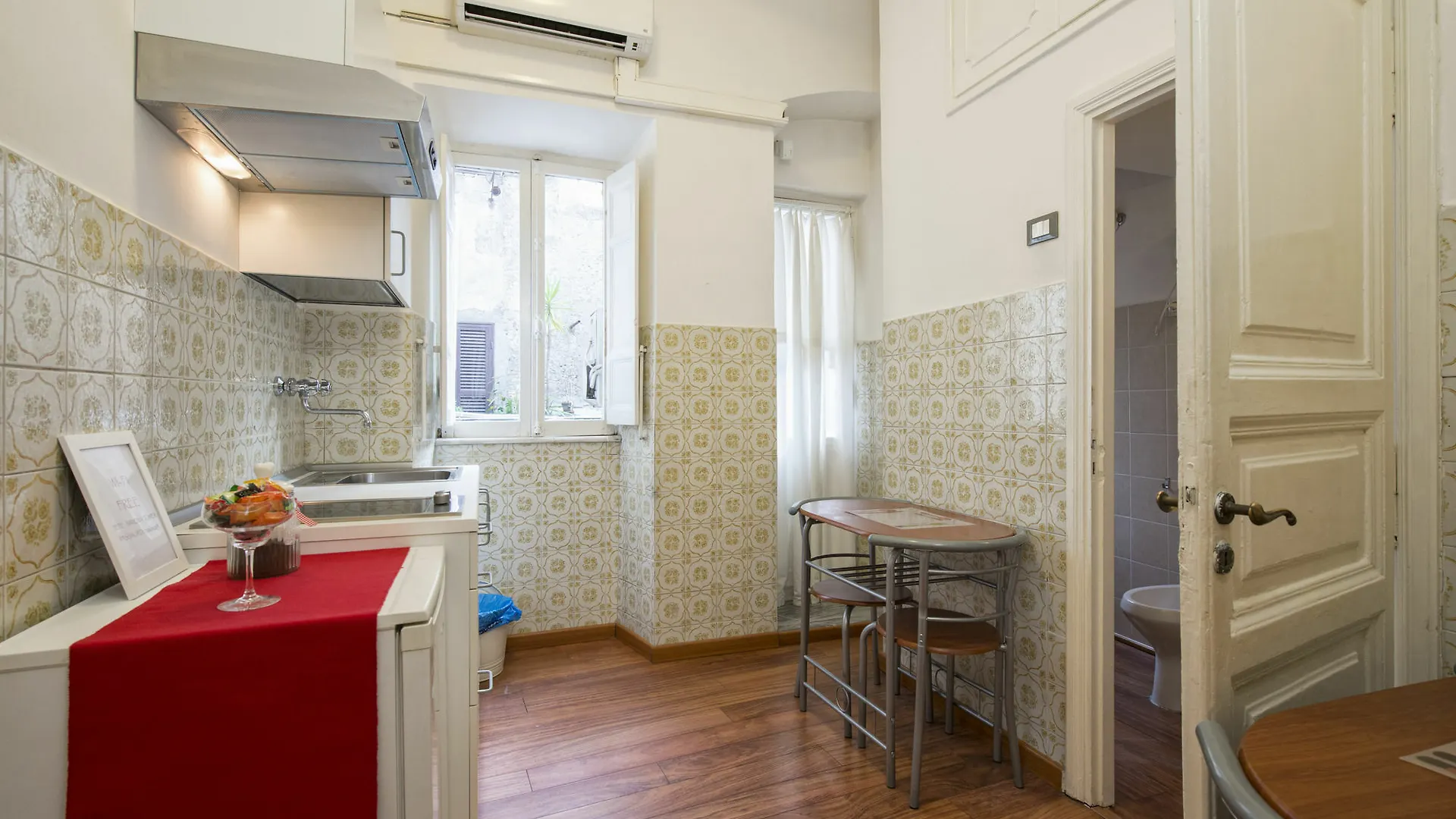 Navona Tower Relais Hotel Roma